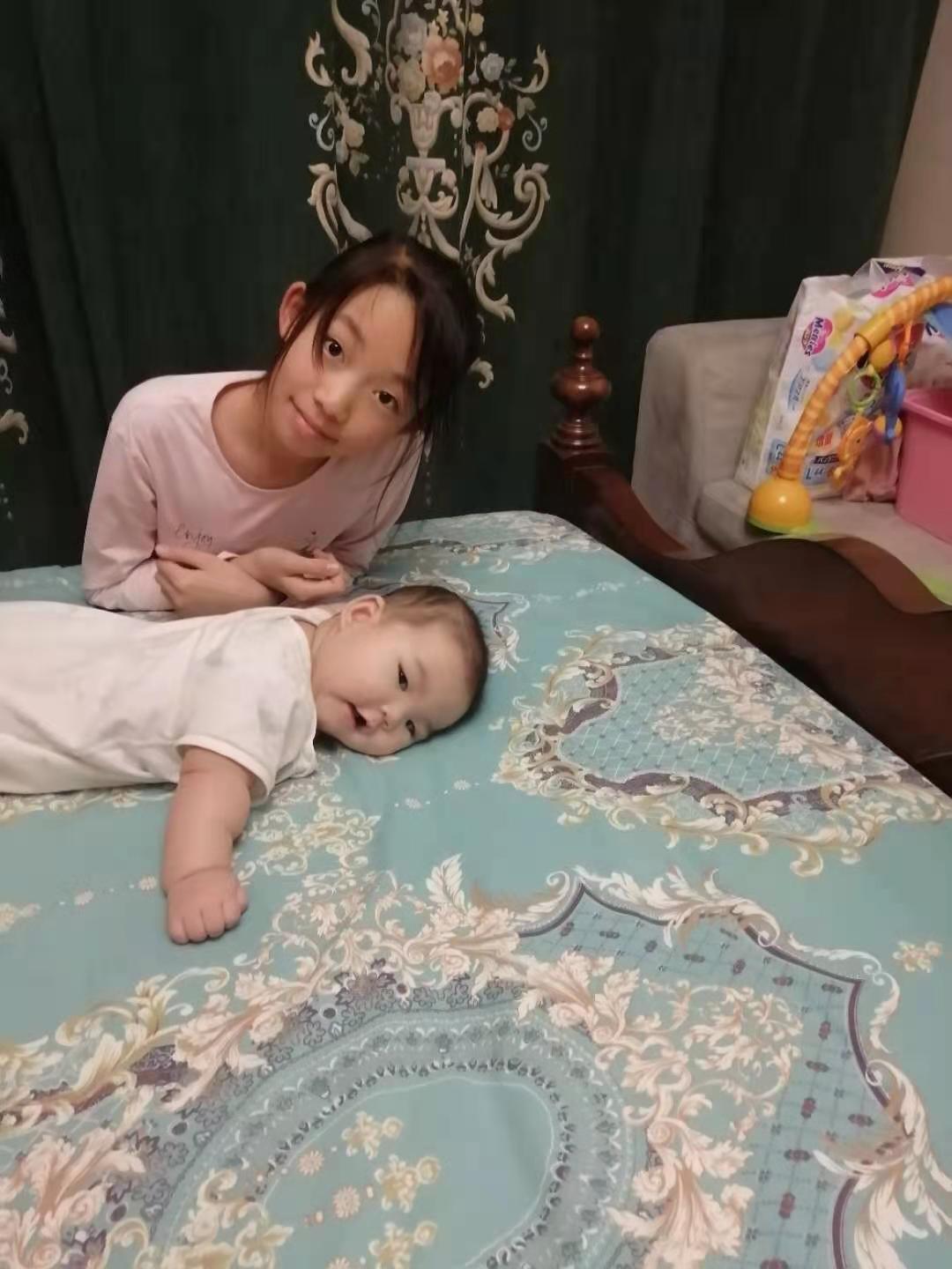 卖萌的我和姐姐2